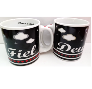 CANECA 300ML - DEUS É FIEL